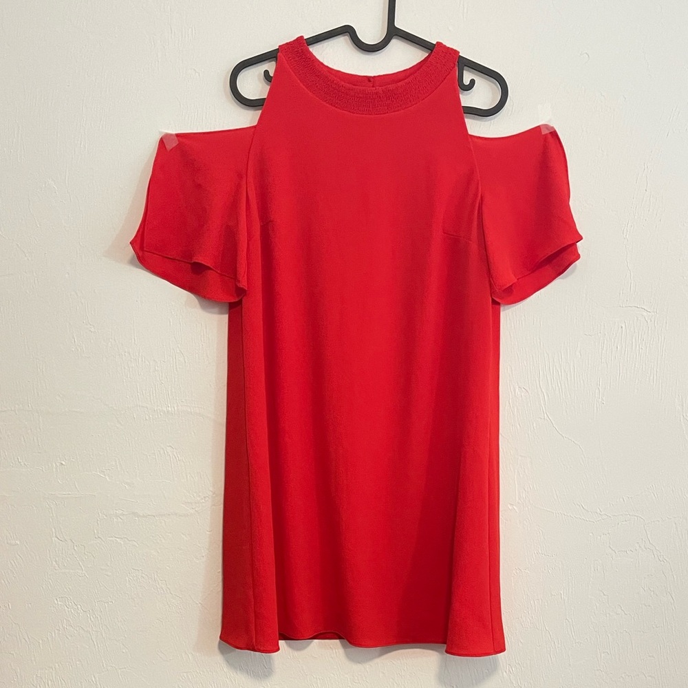 Pre-loved! ZARA BASIC COLLECTION Classic Red Dress woth Cold Shoulder! - Picture 4 of 5